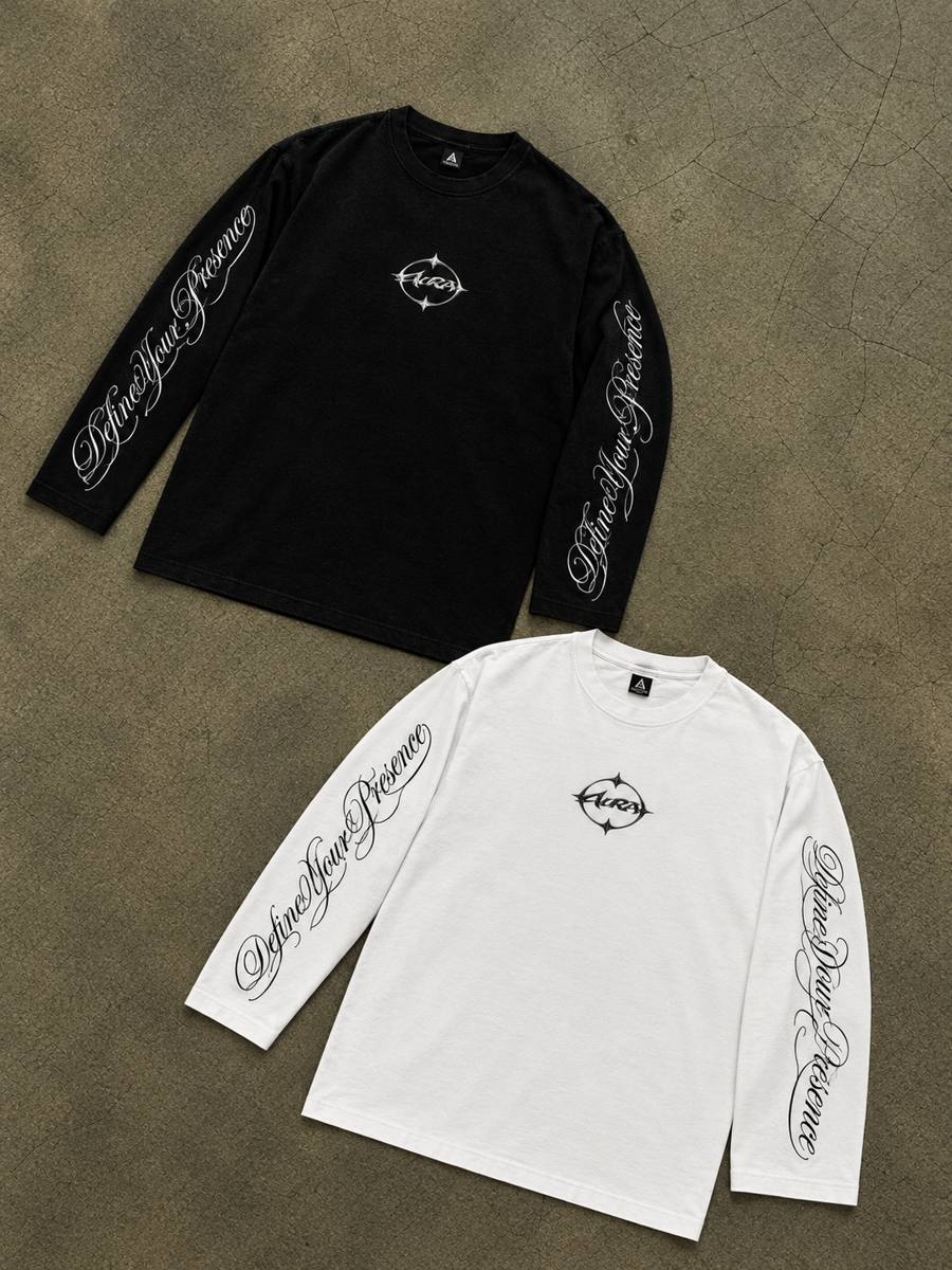 AURA long sleeves with sleeve script
